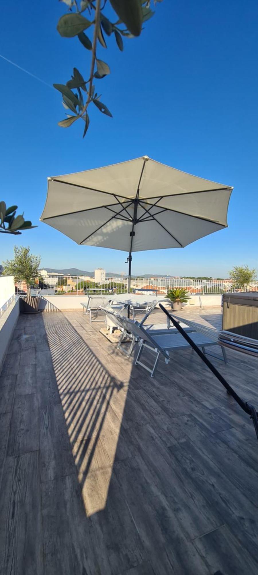 Zadar Sunset Penthouse With Spectacular View And Jacuzzi Apartment Luaran gambar