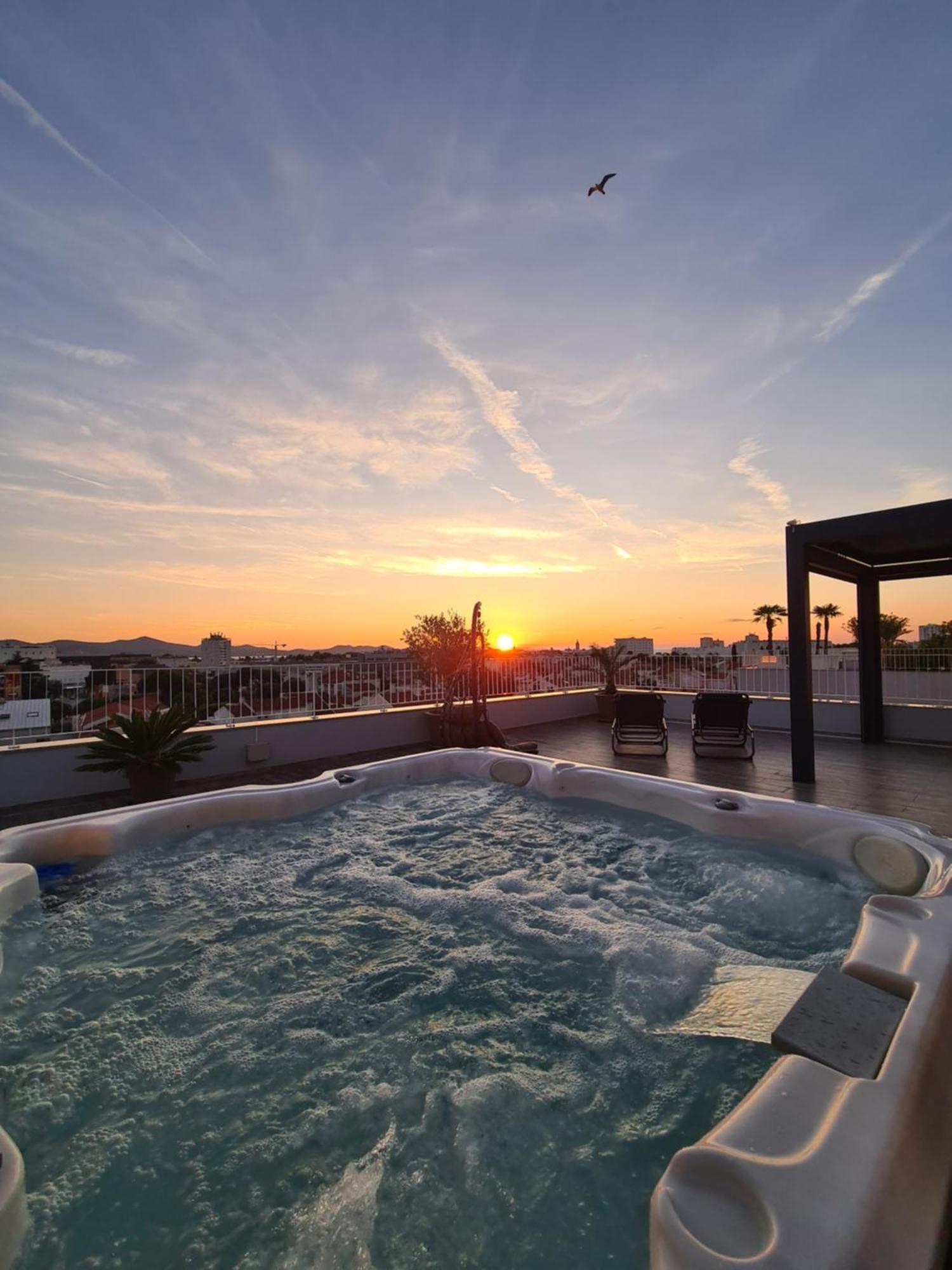 Zadar Sunset Penthouse With Spectacular View And Jacuzzi Apartment Luaran gambar